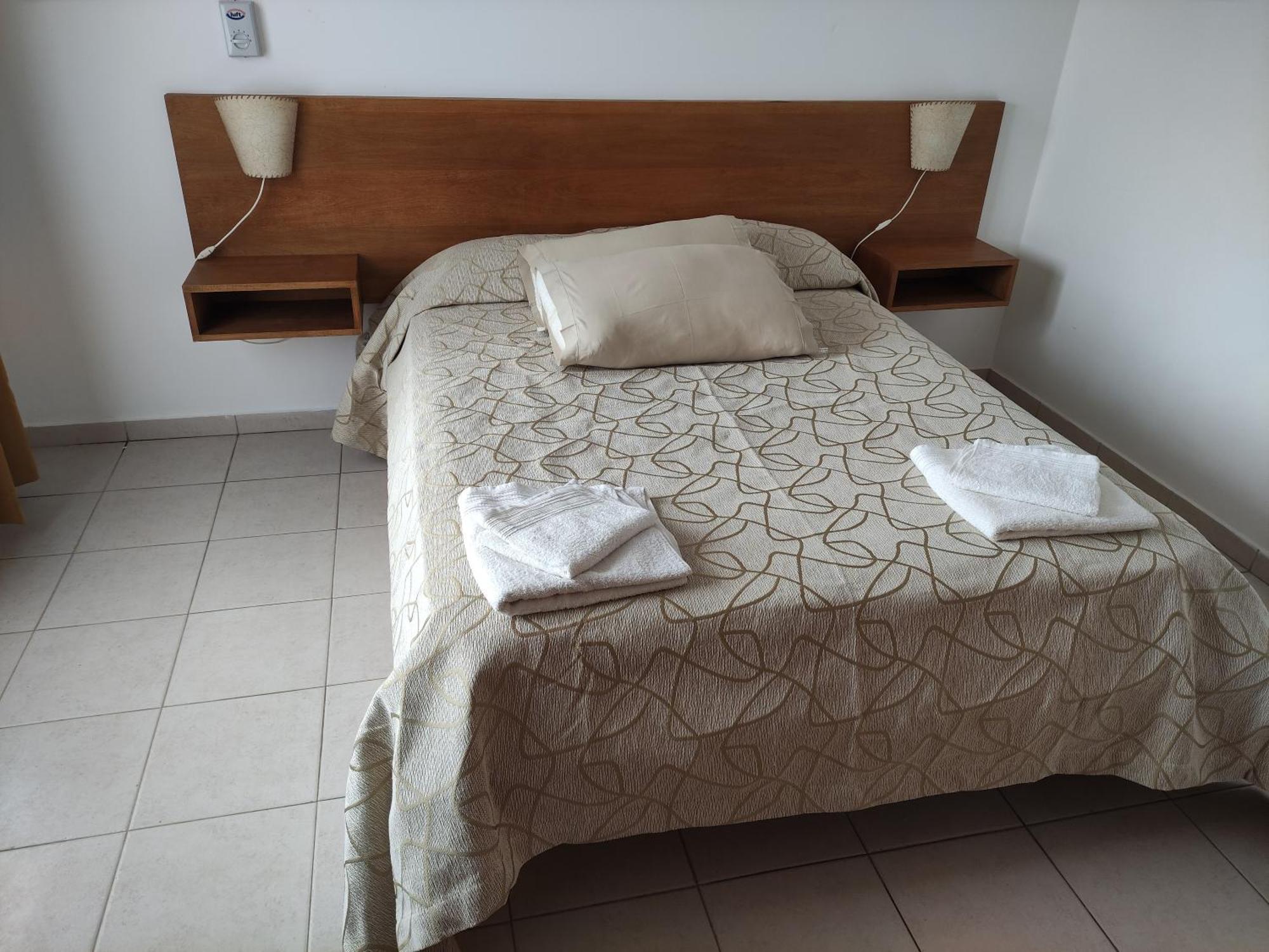 Hosteria Ymaz Villa Gesell Exterior photo