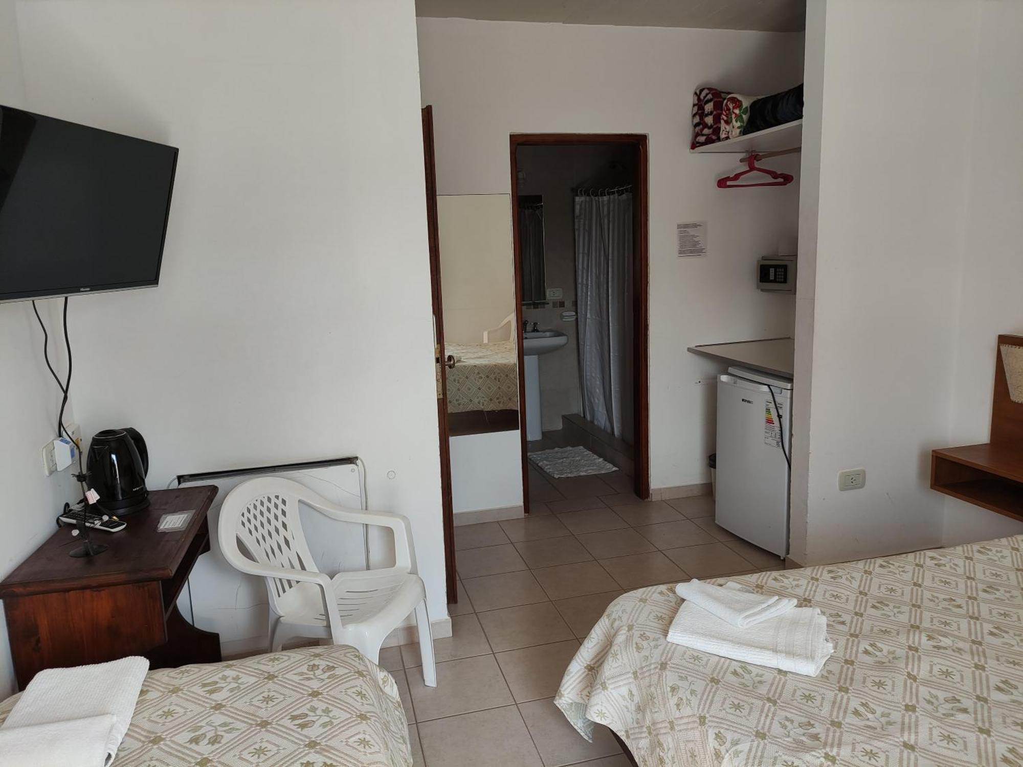 Hosteria Ymaz Villa Gesell Exterior photo