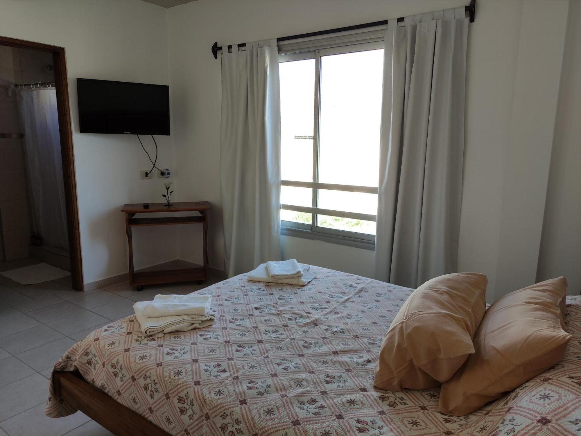 Hosteria Ymaz Villa Gesell Exterior photo