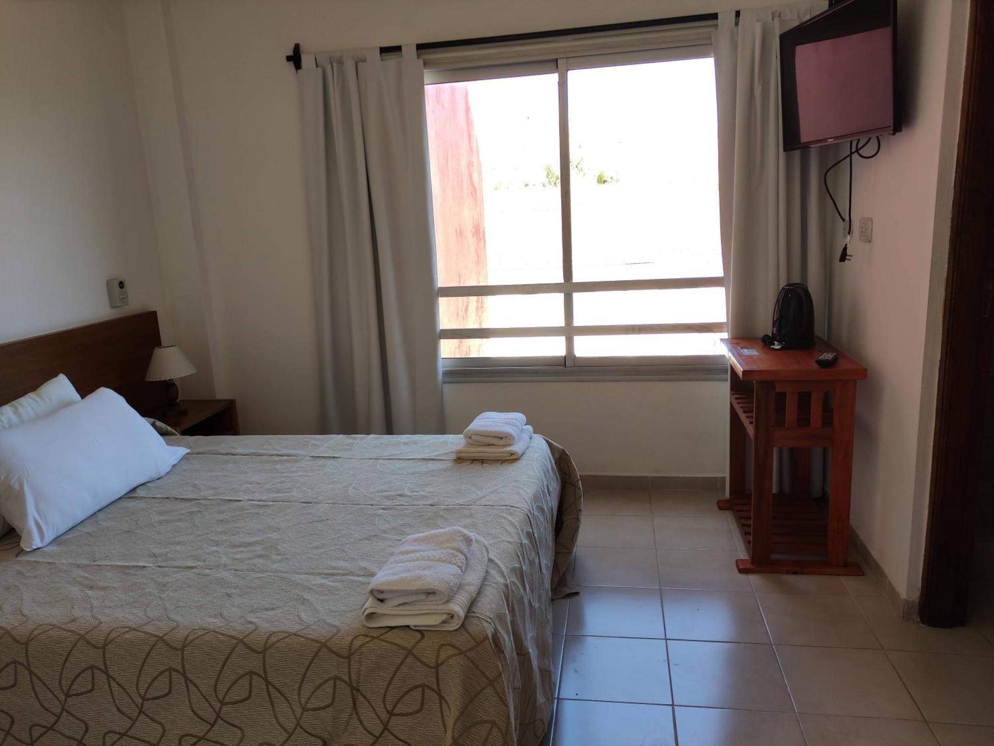Hosteria Ymaz Villa Gesell Exterior photo